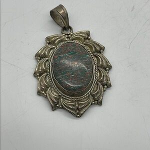 Silver Stone Pendant